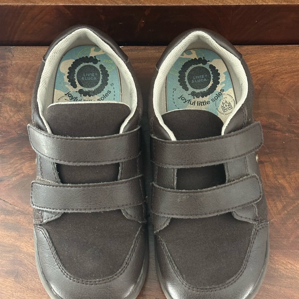 Livie & Luca Dark Brown Kids Sneakers with Velcro